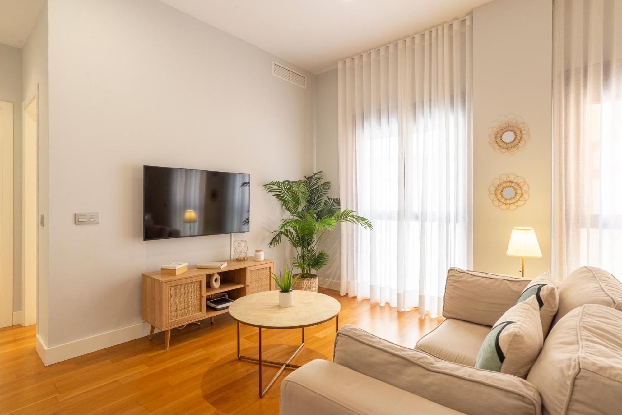 Souviron & Old Town By Ele Apartments مالقة المظهر الخارجي الصورة